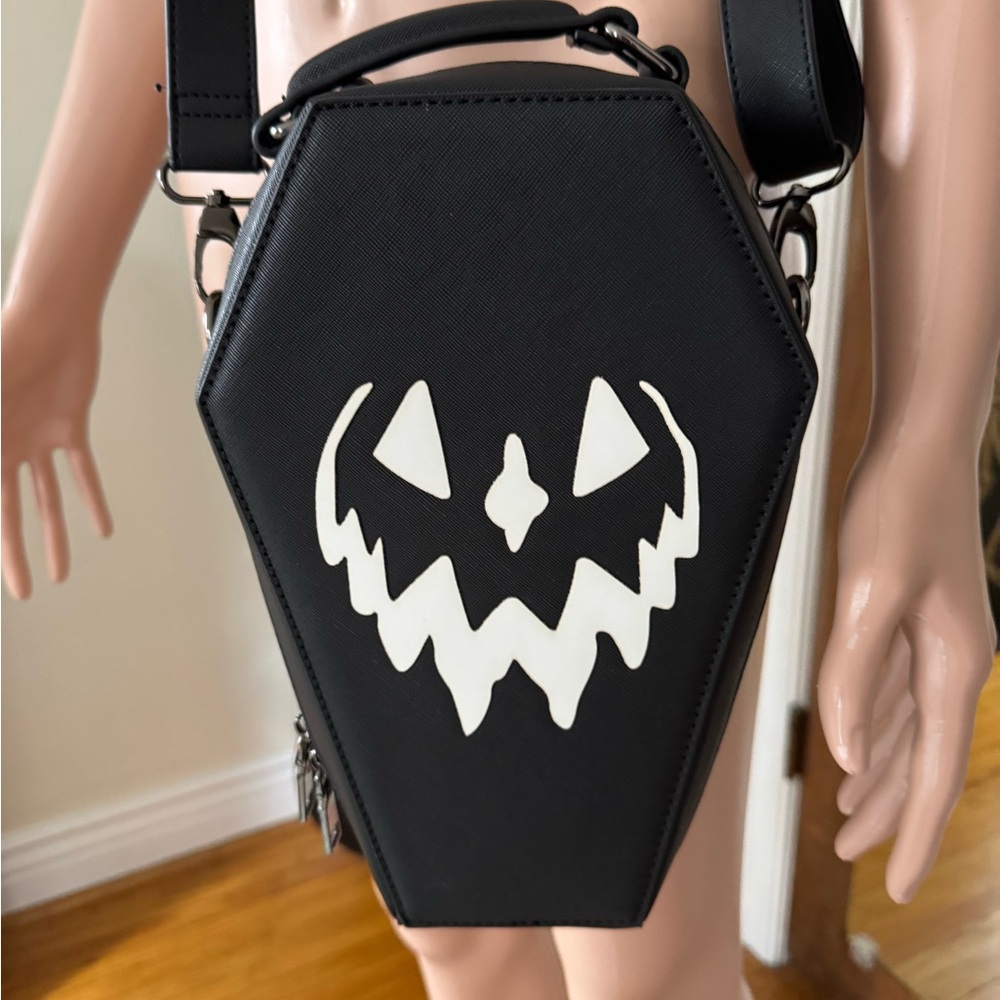 Lively Ghost Coffin Bag